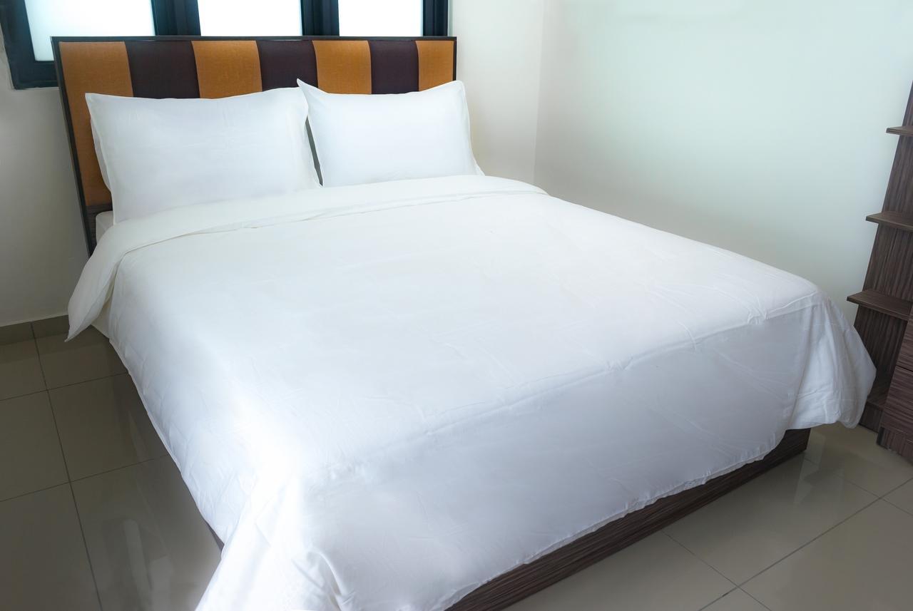Lazy Traveler'S Suite By D Imperio Homestay جورج تاون المظهر الخارجي الصورة
